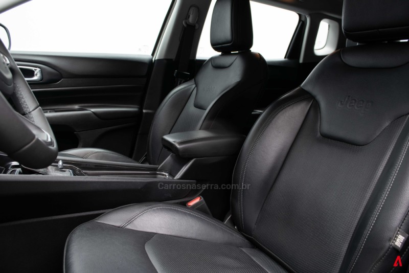 COMPASS 2.0 16V DIESEL LONGITUDE 4X4 AUTOMÁTICO - 2022 - GARIBALDI