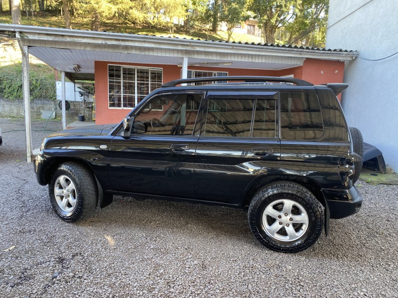 PAJERO TR4 2.0 4X4 16V FLEX 4P MANUAL - 2008 - CAXIAS DO SUL