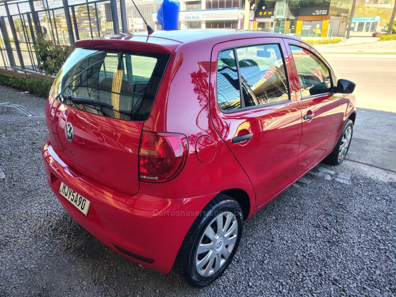 FOX 1.0 MI 8V FLEX 4P MANUAL - 2011 - CAXIAS DO SUL