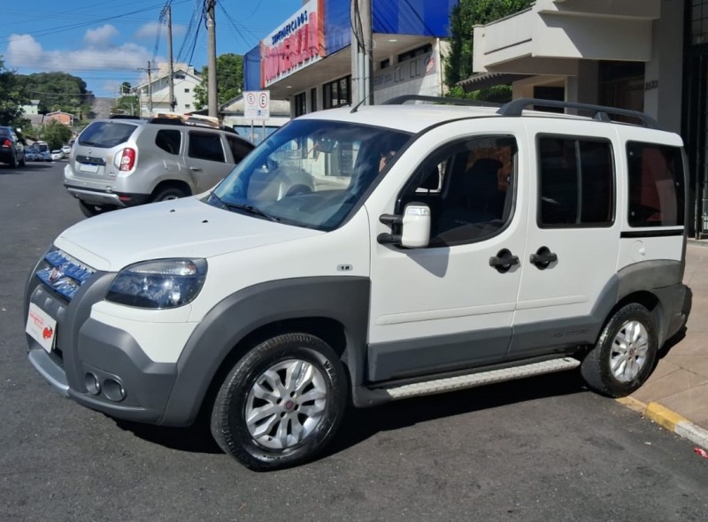 DOBLÓ 1.8 MPI ADVENTURE 16V FLEX 4P MANUAL - 2014 - FLORES DA CUNHA