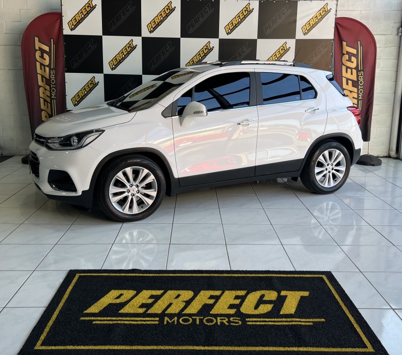 TRACKER 1.4 16V TURBO FLEX PREMIER AUTOMÁTICO - 2018 - PORTãO