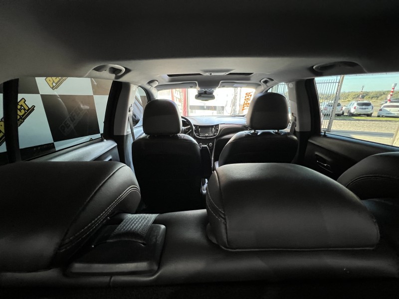 TRACKER 1.4 16V TURBO FLEX PREMIER AUTOMÁTICO - 2018 - PORTãO