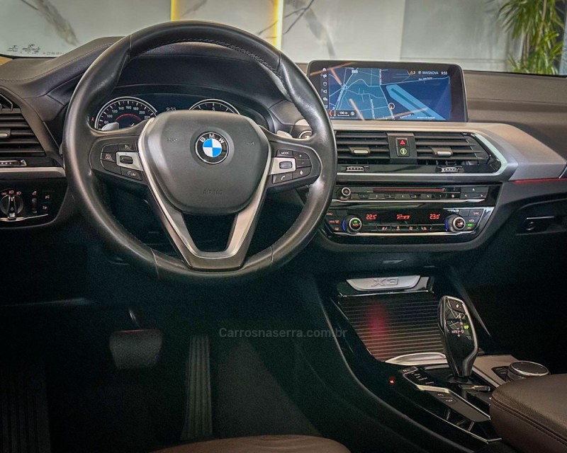 X3 2.0 XDRIVE 20I X LINE 16V GASOLINA 4P AUTOMÁTICO - 2018 - GARIBALDI