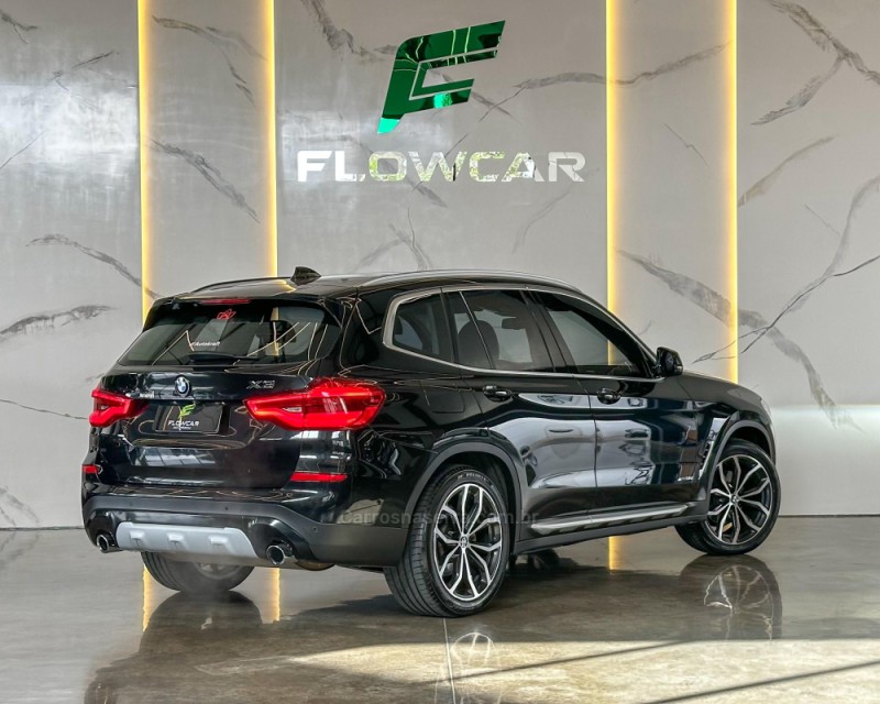 X3 2.0 XDRIVE 20I X LINE 16V GASOLINA 4P AUTOMÁTICO - 2018 - GARIBALDI