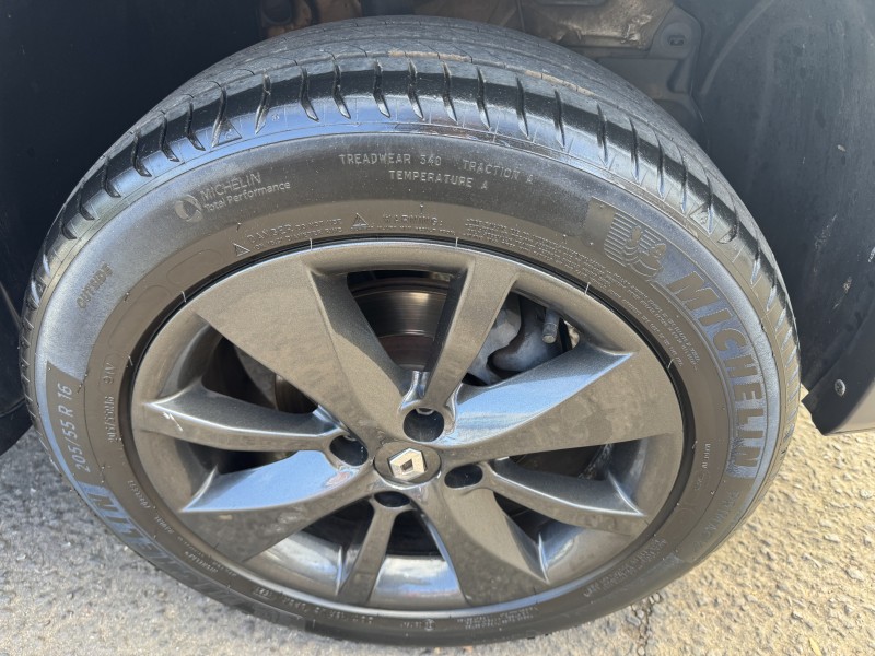 SANDERO 1.6 STEPWAY 8V FLEX 4P MANUAL - 2014 - DOIS IRMãOS