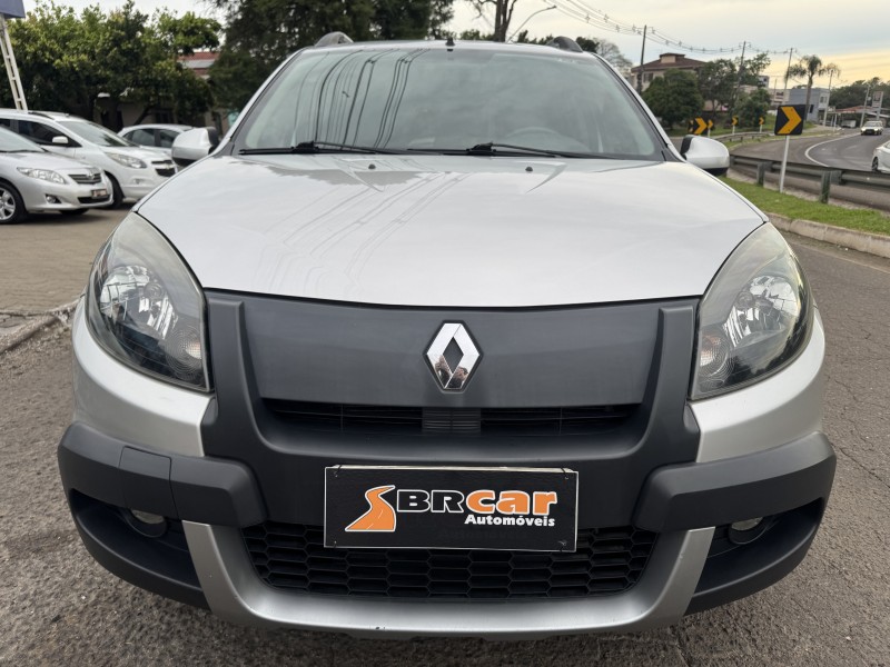 SANDERO 1.6 STEPWAY 8V FLEX 4P MANUAL - 2014 - DOIS IRMãOS