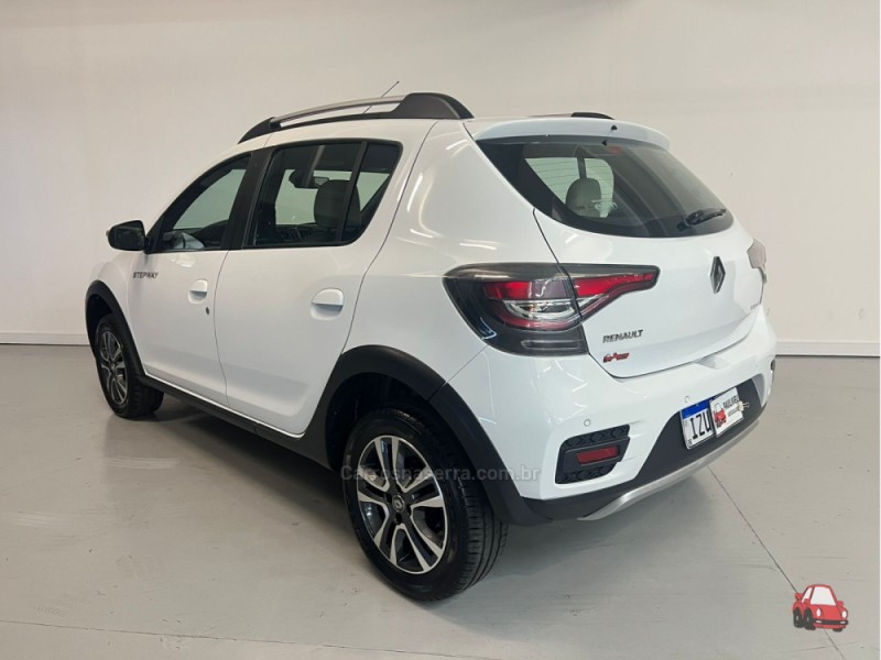 SANDERO 1.6 STEPWAY INTENSE X-TRONIC 16V FLEX 4P AUTOMÁTICO - 2020 - CAXIAS DO SUL