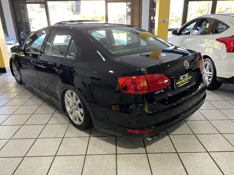 JETTA 2.0 COMFORTLINE FLEX 4P TIPTRONIC - 2011 - CAXIAS DO SUL