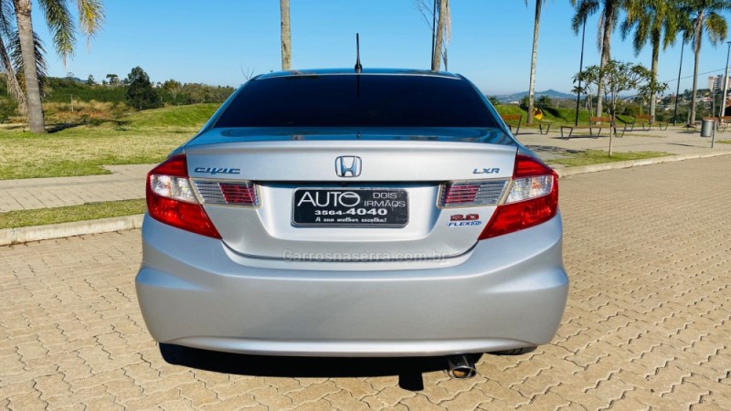 CIVIC 2.0 LXR 16V FLEX 4P AUTOMÁTICO - 2014 - DOIS IRMãOS
