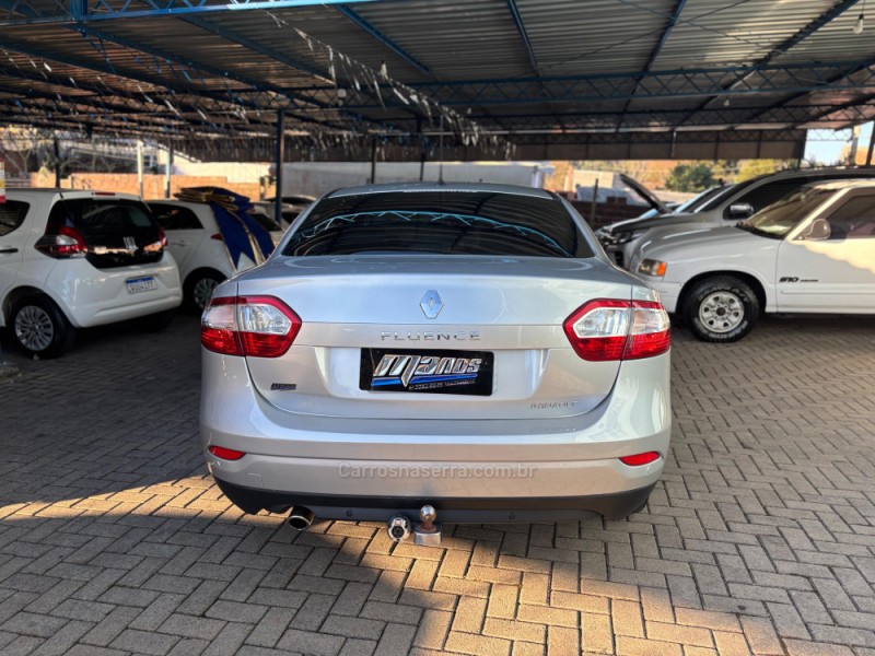FLUENCE 2.0 DYNAMIQUE 16V FLEX 4P AUTOMÁTICO - 2014 - CANELA