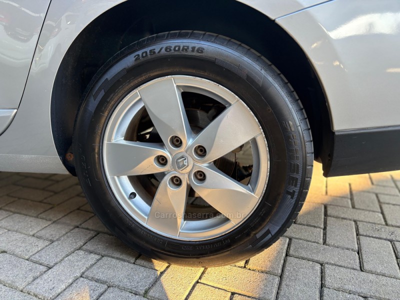 FLUENCE 2.0 DYNAMIQUE 16V FLEX 4P AUTOMÁTICO - 2014 - CANELA