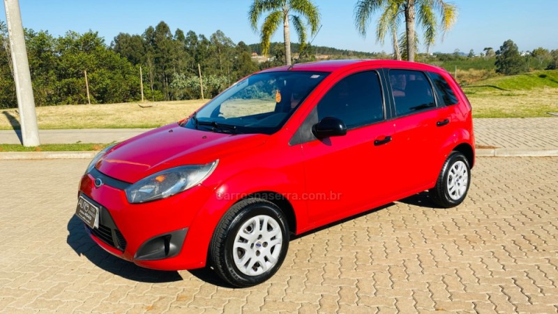 FIESTA 1.6 MPI CLASS HATCH 8V FLEX 4P MANUAL - 2011 - DOIS IRMãOS