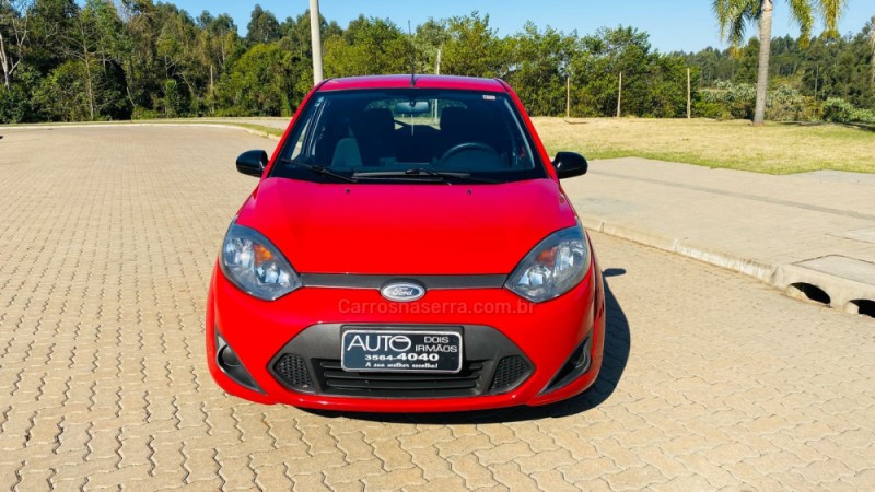 FIESTA 1.6 MPI CLASS HATCH 8V FLEX 4P MANUAL - 2011 - DOIS IRMãOS