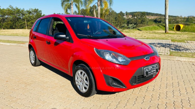 FIESTA 1.6 MPI CLASS HATCH 8V FLEX 4P MANUAL - 2011 - DOIS IRMãOS