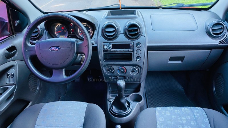 FIESTA 1.6 MPI CLASS HATCH 8V FLEX 4P MANUAL - 2011 - DOIS IRMãOS