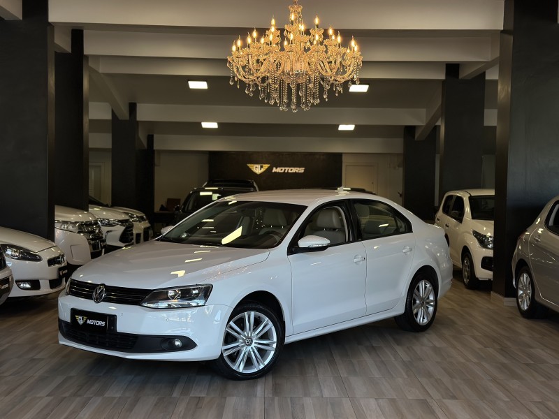 jetta 2.0 comfortline flex 4p tiptronic 2014 caxias do sul