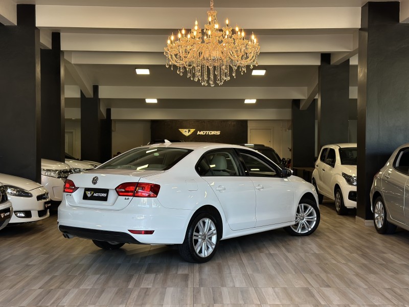 JETTA 2.0 COMFORTLINE FLEX 4P TIPTRONIC - 2014 - CAXIAS DO SUL