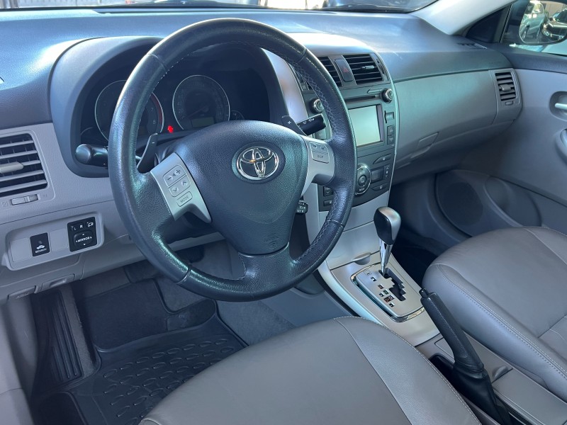 COROLLA 2.0 XEI 16V FLEX 4P AUTOMÁTICO - 2014 - CAXIAS DO SUL