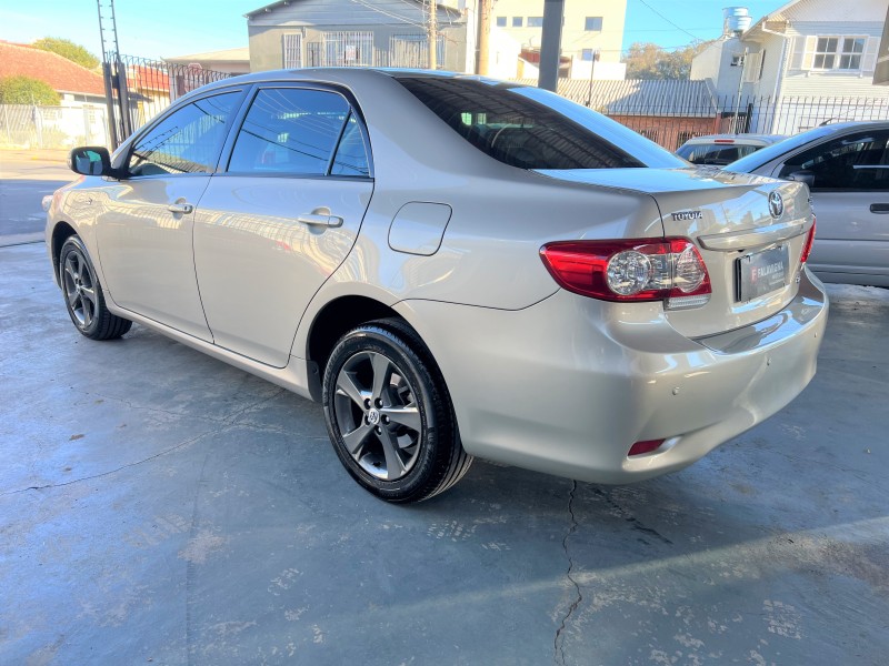 COROLLA 2.0 XEI 16V FLEX 4P AUTOMÁTICO - 2014 - CAXIAS DO SUL