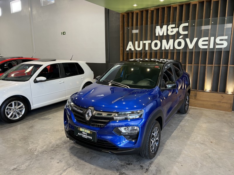 kwid 1.0 12v sce flex intense manual 2023 caxias do sul