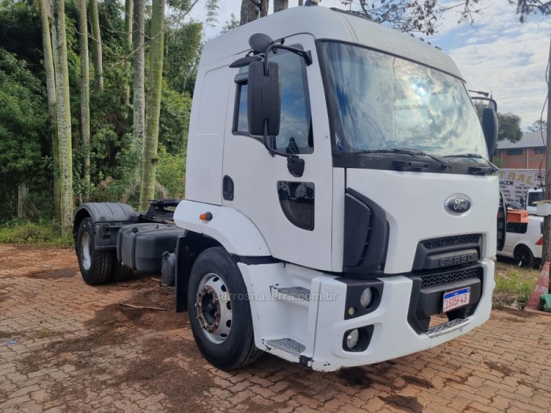 CARGO 1932 E TURBO - 2012 - PORTãO