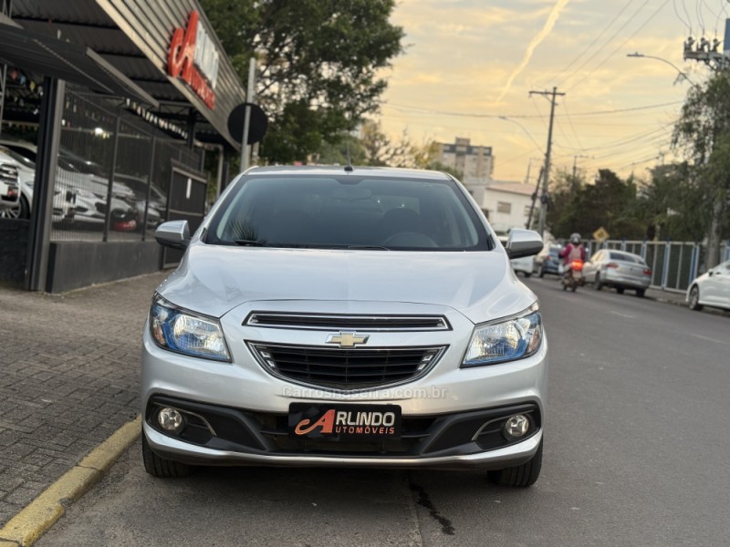 PRISMA 1.4 MPFI LTZ 8V FLEX 4P MANUAL - 2015 - PAROBé