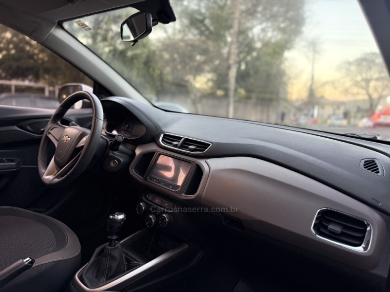PRISMA 1.4 MPFI LTZ 8V FLEX 4P MANUAL - 2015 - PAROBé