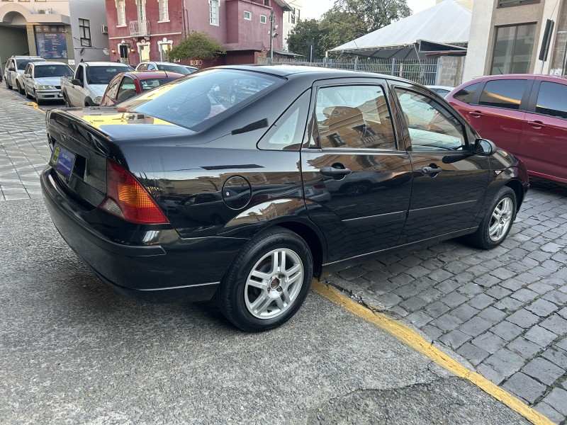 FOCUS 2.0 GLX SEDAN 16V GASOLINA 4P MANUAL - 2007 - GARIBALDI