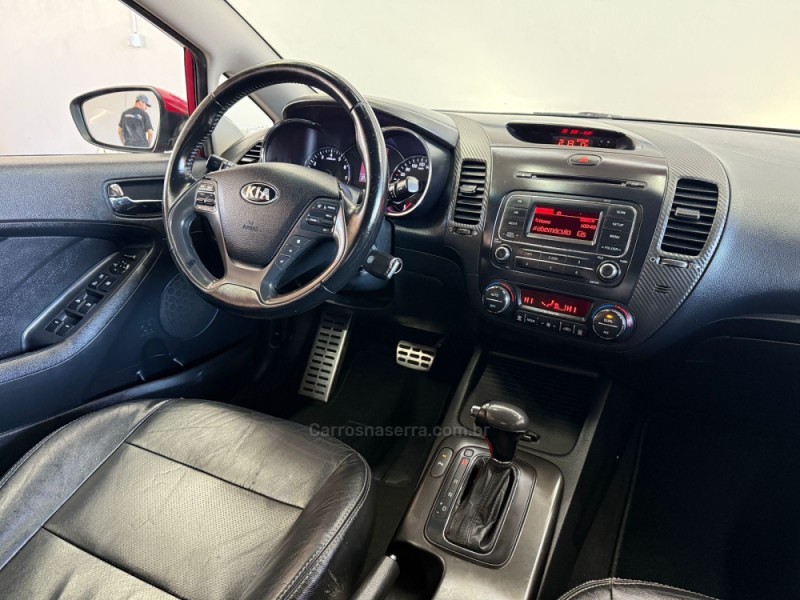 CERATO 1.6 SX3 16V GASOLINA 4P AUTOMÁTICO - 2014 - NOVO HAMBURGO