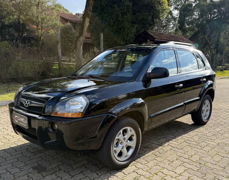 tucson 2.0 mpfi gl 16v 142cv 2wd gasolina 4p manual 2012 canela