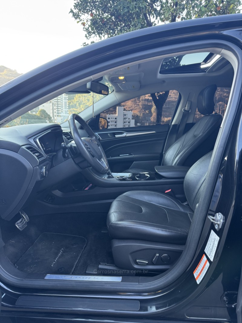 FUSION 2.0 TITANIUM GTDI ECOBOOST AWD AUTOMÁTICO - 2015 - NOVA ARAçá