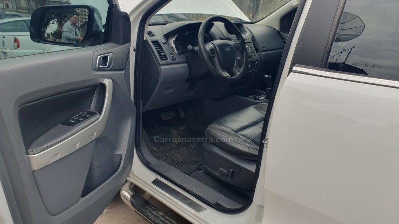 RANGER 3.2 LIMITED 4X4 CD 20V DIESEL 4P AUTOMÁTICO - 2014 - CAXIAS DO SUL