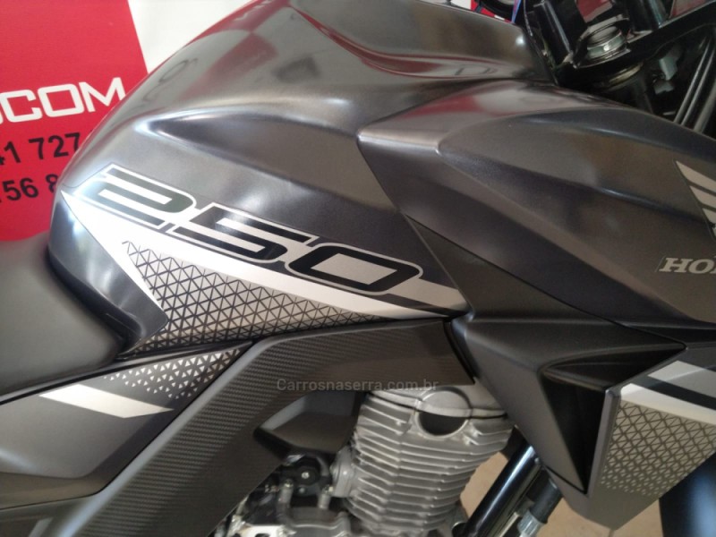 CB 250F TWISTER ABS - 2022 - VERANóPOLIS