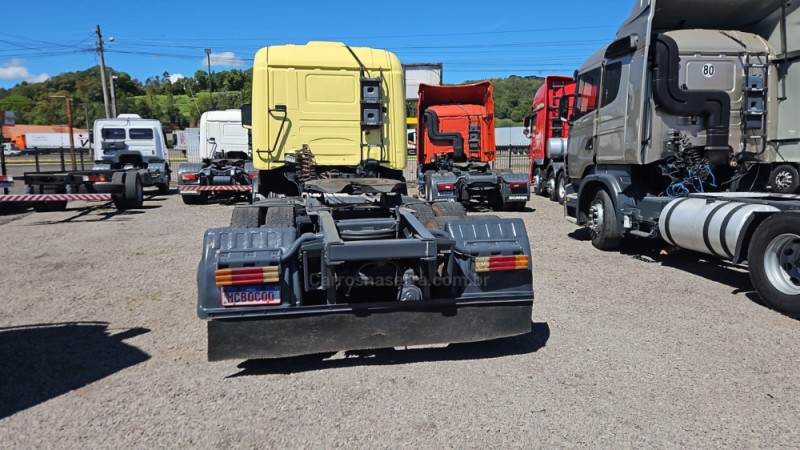 R-114 GA 360 4X2  - 1998 - FARROUPILHA