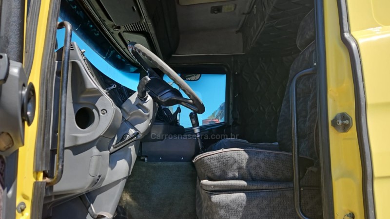 R-114 GA 360 4X2  - 1998 - FARROUPILHA