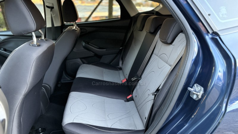 FOCUS 1.6 SE 16V FLEX 4P AUTOMÁTICO - 2014 - CAXIAS DO SUL