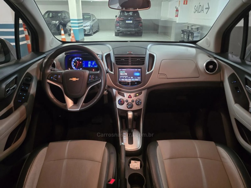 TRACKER 1.8 MPFI LTZ 4X2 16V FLEX 4P AUTOMÁTICO - 2015 - PORTO ALEGRE