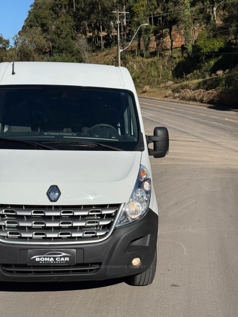 MASTER 2.3 GRAND FURGÃO L2H2 16V TURBO INTERCOOLER DIESEL 4P MANUAL - 2022 - CAXIAS DO SUL
