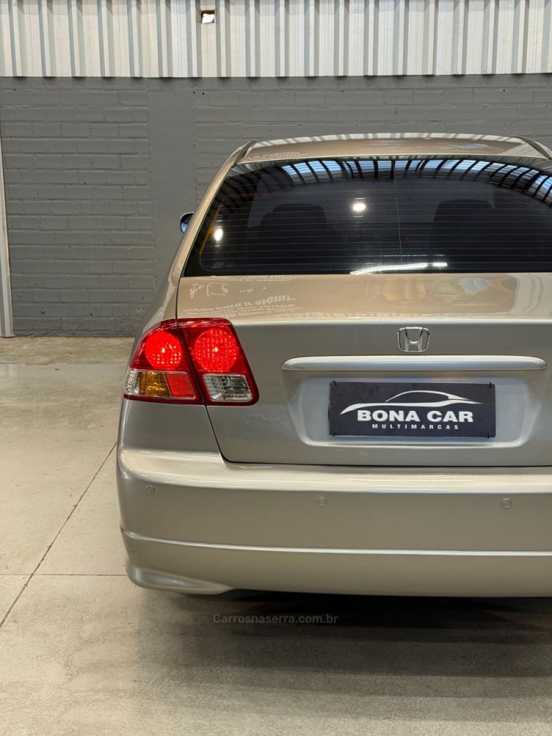 CIVIC 1.7 LXL 16V GASOLINA 4P AUTOMÁTICO - 2004 - CAXIAS DO SUL