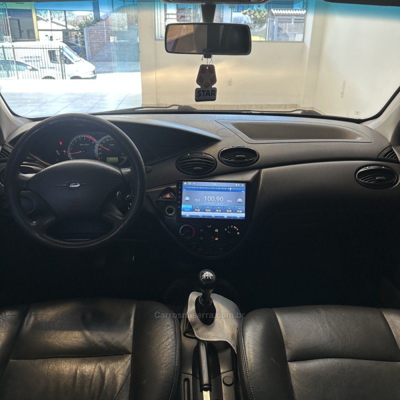 FOCUS 1.6 GL 8V GASOLINA 4P MANUAL - 2007 - FARROUPILHA