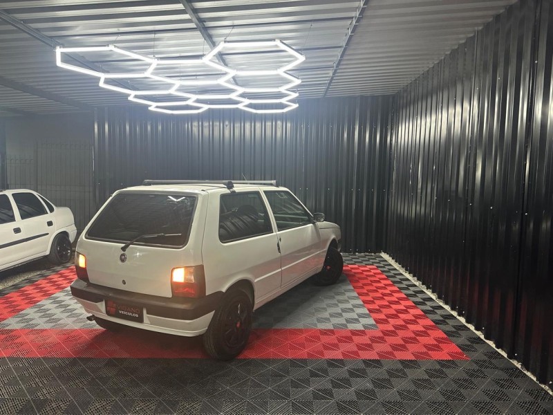 UNO 1.0 MPI MILLE FIRE ECONOMY 8V FLEX 2P MANUAL - 2010 - CAXIAS DO SUL