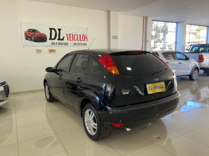 FOCUS 1.6 GL 8V FLEX 4P MANUAL - 2009 - NOVA BASSANO