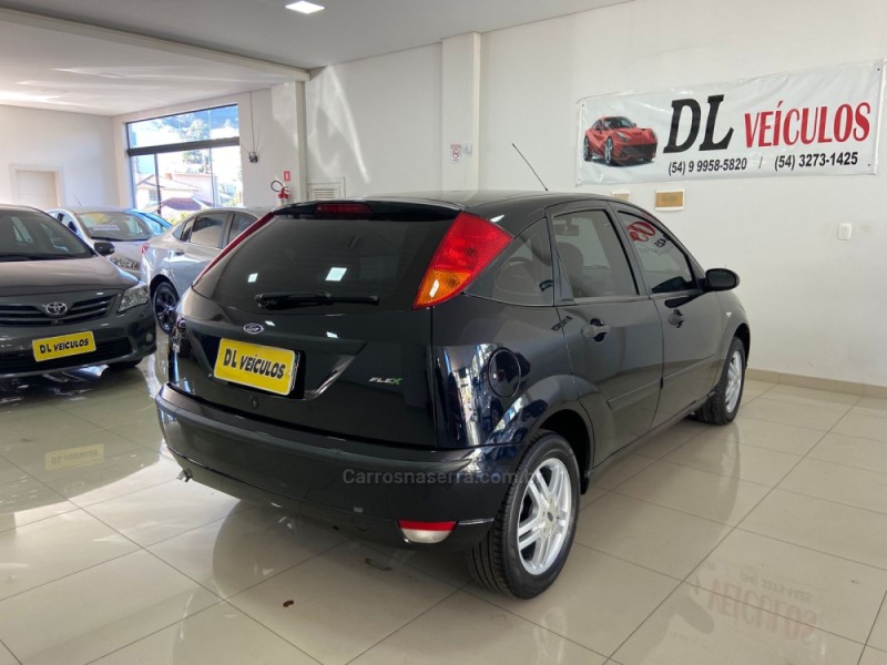 FOCUS 1.6 GL 8V FLEX 4P MANUAL - 2009 - NOVA BASSANO