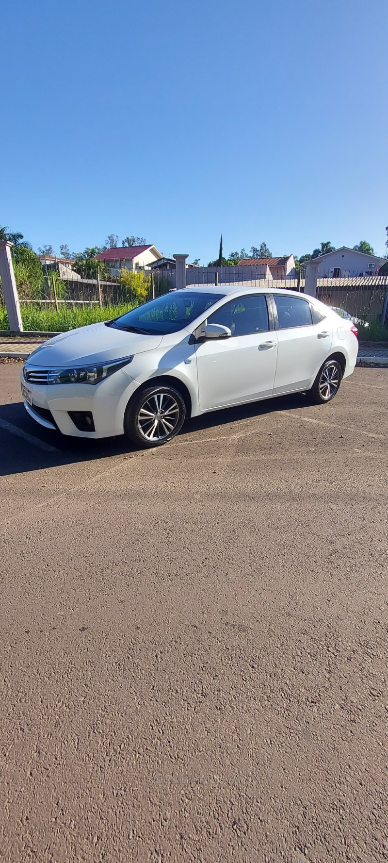 COROLLA 2.0 XEI 16V FLEX 4P AUTOMÁTICO - 2015 - BOM PRINCíPIO