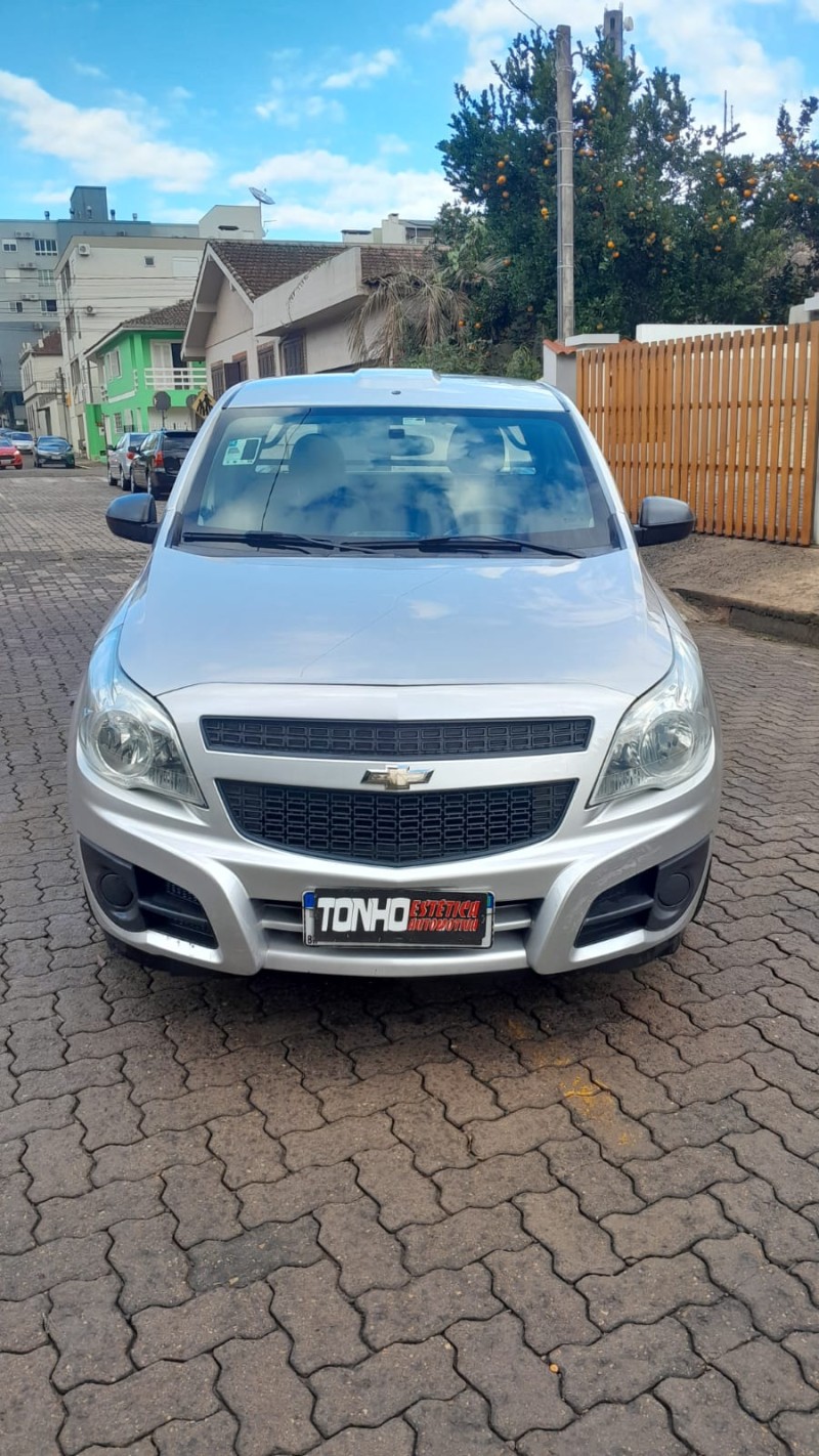 MONTANA 1.4 MPFI LS CS 8V FLEX 2P MANUAL - 2019 - ESTRELA