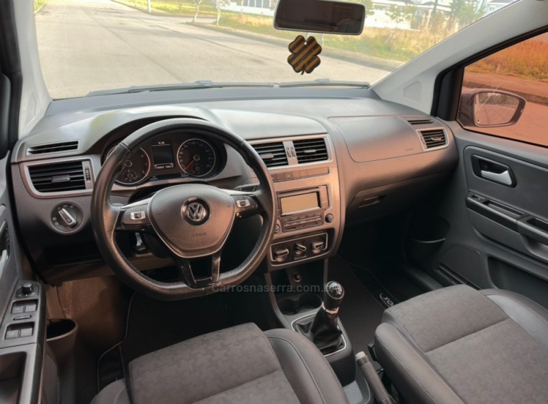 FOX 1.0 MI COMFORTLINE 8V FLEX 4P MANUAL - 2016 - BENTO GONçALVES