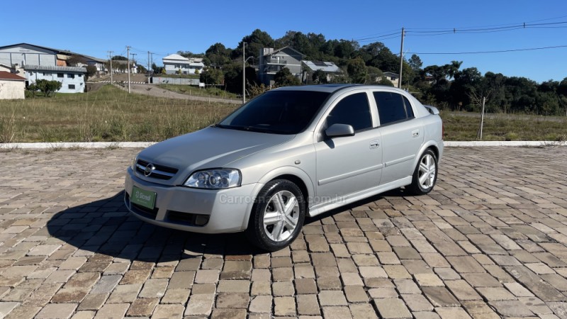 ASTRA 2.0 SFI GSI 16V GASOLINA 4P MANUAL
