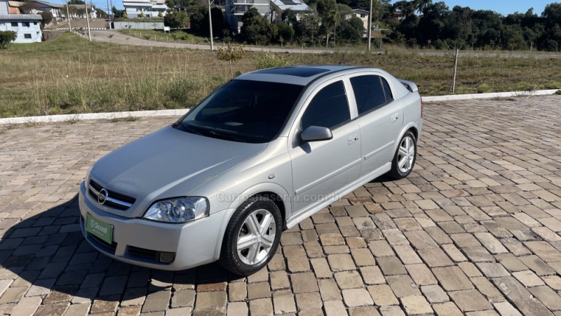 ASTRA 2.0 SFI GSI 16V GASOLINA 4P MANUAL - 2005 - VILA FLORES