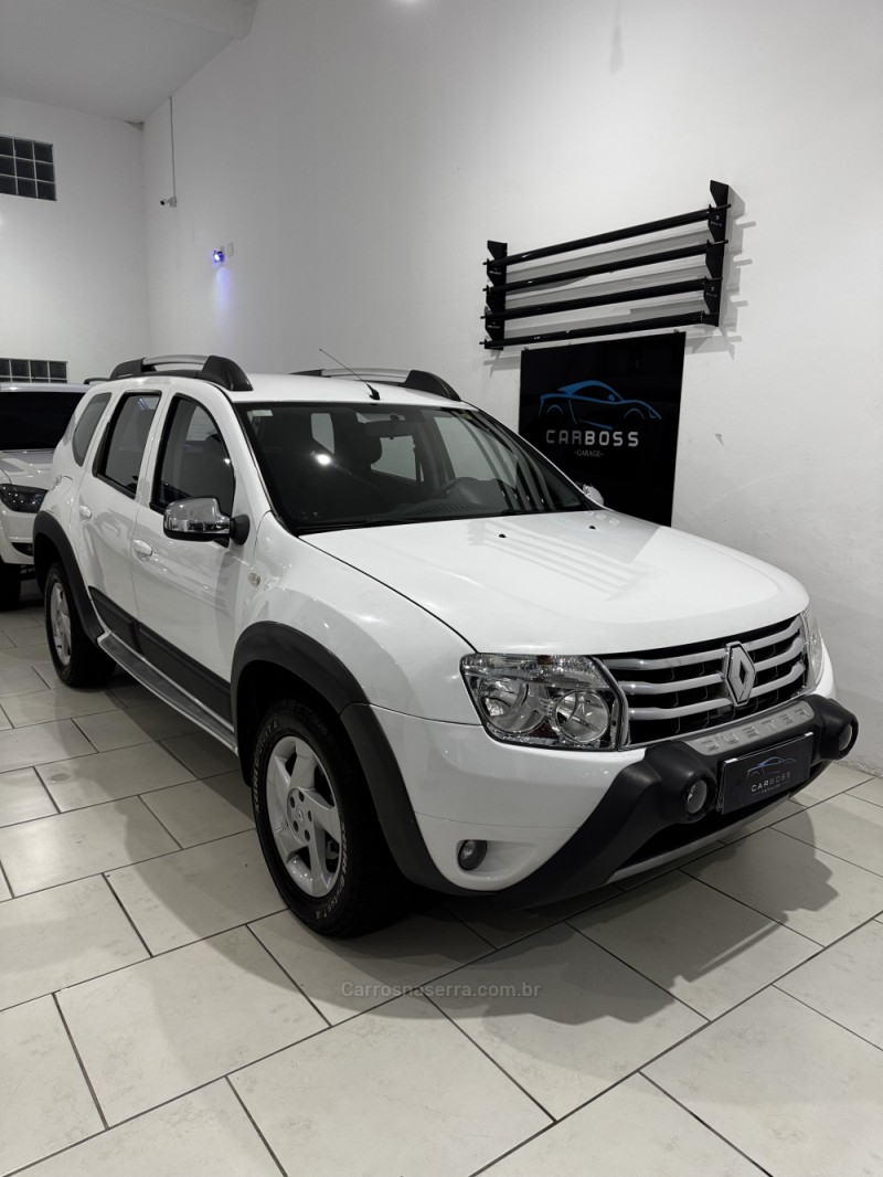 DUSTER 2.0 DYNAMIQUE 4X2 16V FLEX 4P AUTOMÁTICO