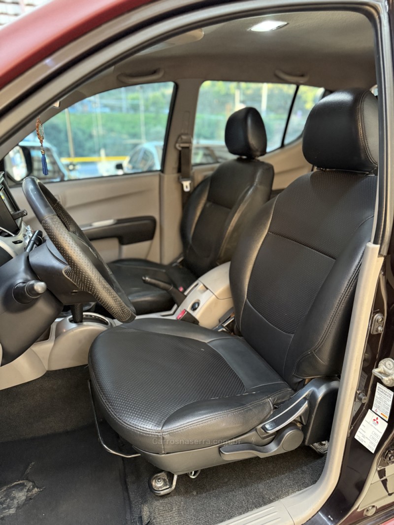 L200 TRITON 3.2 HPE 4X4 CD 16V TURBO INTERCOOLER DIESEL 4P AUTOMÁTICO - 2010 - FARROUPILHA